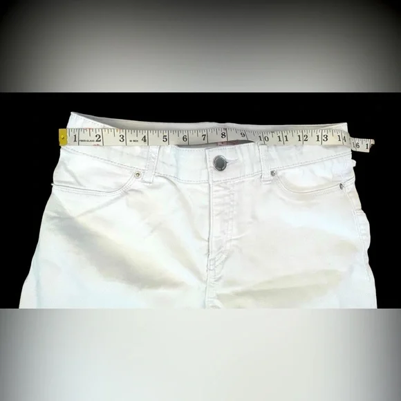 Juicy Couture Jeans - Picture 4 of 9